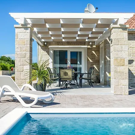 Villa Stina